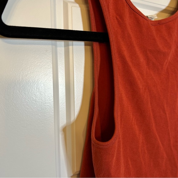 C’EST MOI RUST COLOURED CROPPED TANK TOP MADE WITH RAYON FROM BAMBOO ONE SIZE - Picture 14 of 16